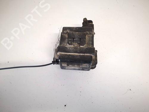 Sikringsdose HONDA CR-V II (RD_) 2.0 (RD5) (150 hp) 32962891