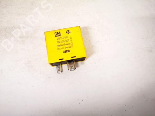 Used Electronic sensor Electronic sensor OPEL VECTRA B Estate (J96) 2.0 DTI 16V (F35) (101 hp) 33081802 33081802
