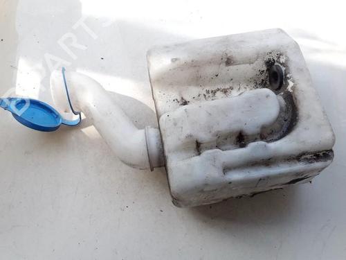 windscreen-washer-tank-audi-a4-b5-8d2-1994-1995-1996-1997-1998-1999-2000-2001-35856889 main image