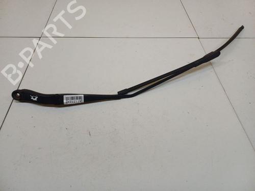 front-windshield-wiper-arm-mercedes-benz-a-class-w169-2004-2005-2006-2007-2008-2009-2010-2011-2012-34230178 main image