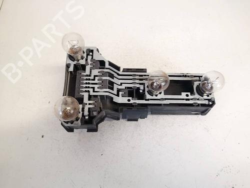 lamp-holder-vw-passat-b5-variant-3b5-1997-1998-1999-2000-2001-35091820 main image