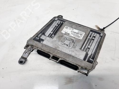 Used Engine control unit (ECU) Engine control unit (ECU) MERCEDES-BENZ A-CLASS (W169) A 150 (169.031, 169.331) (95 hp) 33730535 33730535