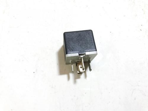 Used Electronic sensor Electronic sensor OPEL ASTRA G Hatchback (T98) 1.4 16V (F08, F48) (90 hp) 33520788 33520788