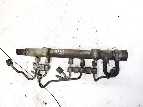 Used Injection rail Injection rail 35299737 35299737