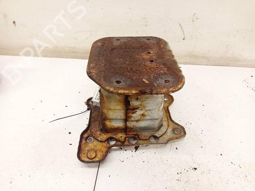 Front bumper bracket SATURN VUE SUV 2.4 | BP38579072C158 - Image 2