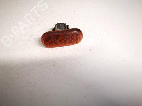 Used Right side indicator Right side indicator RENAULT SCÉNIC I MPV (JA0/1_, FA0_) 1.4 16V (JA0D, JA1H, Ja0W, JA10) (95 hp) 35131282 35131282