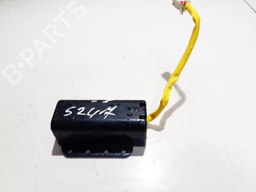 Used Switch Switch MITSUBISHI OUTLANDER II (CW_W) 2.0 DI-D (CW8W) (140 hp) 33524000 33524000