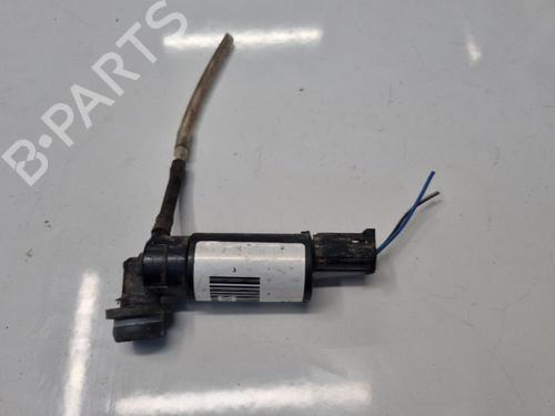 washer-pump-toyota-corolla-saloon-_e12_-2000-2001-2002-2003-2004-2005-2006-2007-2008-34993969 main image