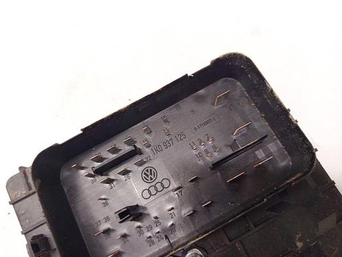 Fuse box SKODA OCTAVIA II (1Z3) 1.9 TDI | BP32538067E1 - Image 3