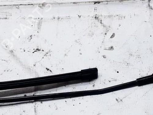 Used Front windshield wiper arm Front windshield wiper arm SKODA OCTAVIA II (1Z3) 1.9 TDI (105 hp) 33527329 33527329