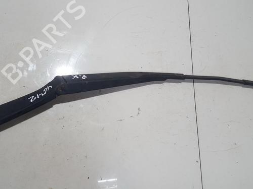 front-windshield-wiper-arm-kia-ceed-hatchback-ed-2006-2007-2008-2009-2010-2011-2012-33509063 main image