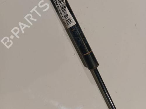 Used Tailgate lift support Tailgate lift support AUDI 80 B3 Saloon (893, 894, 8A2) 1.6 (70 hp) 35831634 35831634
