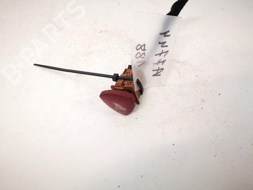 Bouton de warning Bouton de warning LANCIA PHEDRA (179_) 2.0 JTD (179.AXE1A) (107 hp) 35421031 35421031