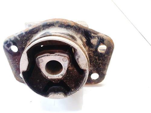 Used Engine mount Engine mount 32586509 32586509