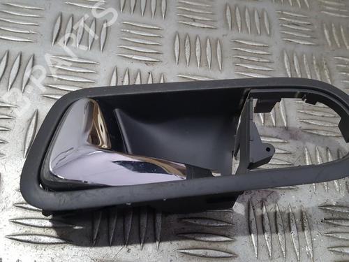 Used Front left interior door handle Front left interior door handle 38582745 38582745
