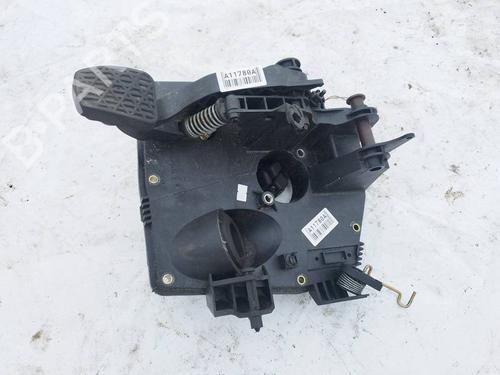 Used Pedal Pedal 39115863 39115863