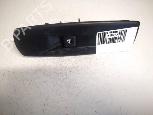 Used Switch Switch RENAULT LAGUNA III (BT0/1) 2.0 dCi (BT07, BT0J, BT14, BT1A, BT1S) (131 hp) 32609948 32609948