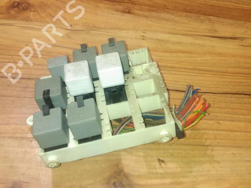 Used Fuse box Fuse box SAAB 900 II 2.0 i (133 hp) 33531271 33531271