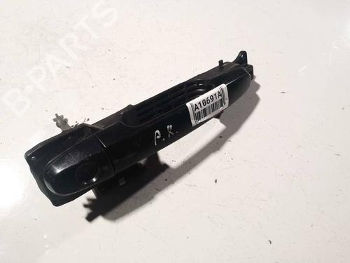 front-left-exterior-door-handle-toyota-yaris-_p9_-2005-2006-2007-2008-2009-2010-2011-2012-2013-2014-34952006 main image