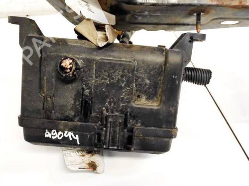 Used Fuse box Fuse box FORD TRANSIT Bus (FD_ _, FB_ _, FS_ _, FZ_ _, FC_ _) 2.2 TDCi (140 hp) 32943330 32943330