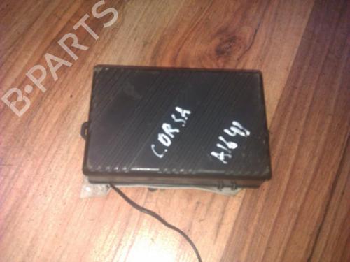 Used Electronic module Electronic module OPEL CORSA B (S93) 1.2 i (F08, F68, M68) (45 hp) 33503989 33503989