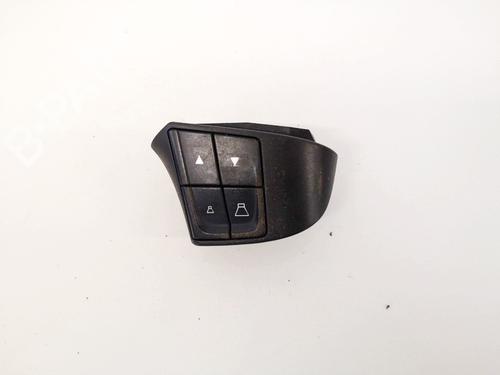 Used Steering wheel controls Steering wheel controls VOLVO V50 (545) 2.0 D (136 hp) 35631948 35631948