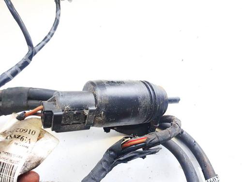 Washer pump BMW 3 (E90) 318 i | BP35434647E24 - Image 2