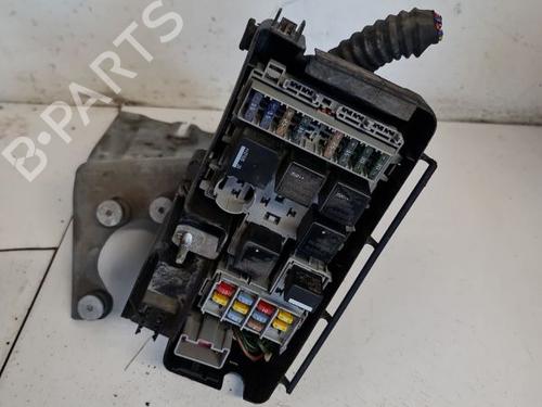 Used Fuse box Fuse box VOLVO XC90 I (275) 3.2 AWD (238 hp) 32571851 32571851