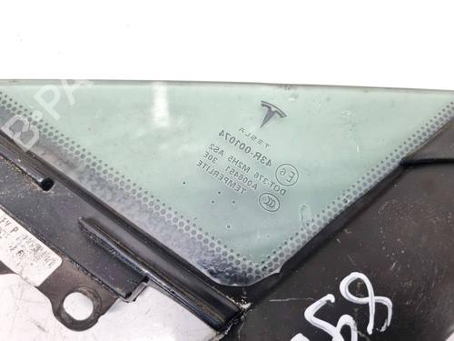 Vidro triangular frente direito TESLA MODEL S (5YJS) 85D AWD | BP35160432C112 - Image 2