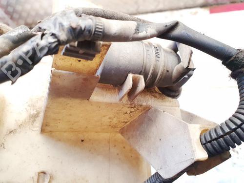 Used Washer pump Washer pump CITROËN C5 III (RD_) 1.6 HDi 110 (RD9HZC) (109 hp) 35427734 35427734