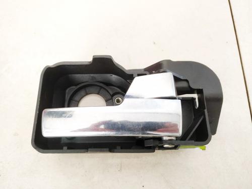 rear-right-interior-door-handle-ford-mondeo-iii-b5y-2000-2001-2002-2003-2004-2005-2006-2007-35495937 main image