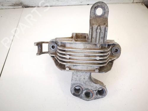 Used Engine mount Engine mount OPEL ASTRA J (P10) 1.7 CDTI (68) (125 hp) 32960398 32960398