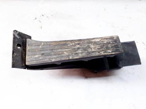 Pédale Pédale BMW 5 (E60) 520 d (177 hp) 35863641 35863641