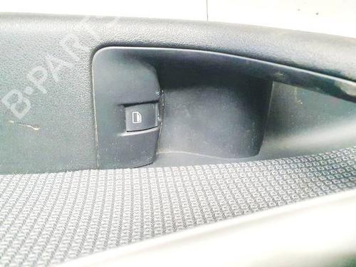 switch-audi-a3-8p1-2003-2004-2005-2006-2007-2008-2009-2010-2011-2012-2013-32548288 main image