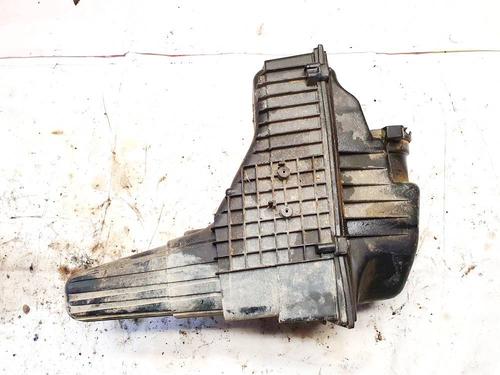 Used Air filter box Air filter box CITROËN C5 I (DC_) 2.0 HDi (DCRHYB) (90 hp) 35369104 35369104