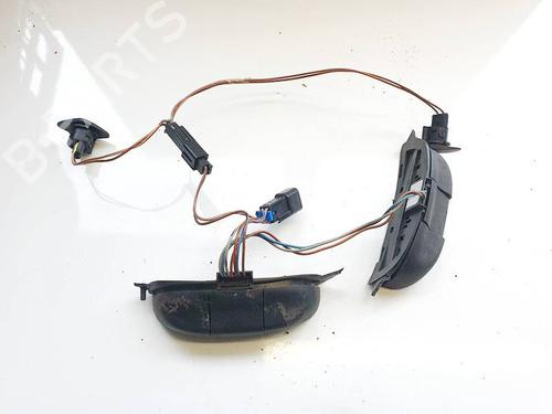 Used Steering wheel controls Steering wheel controls 35288649 35288649