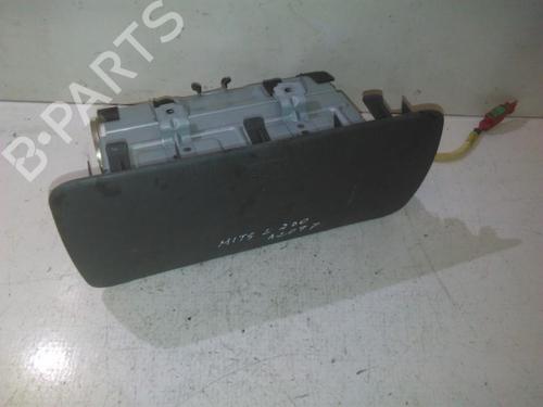 Used Passenger airbag Passenger airbag MITSUBISHI L200 (K7_T, K6_T, K5_T) 2.5 TD 4WD (K74T) (115 hp) 33482360 33482360