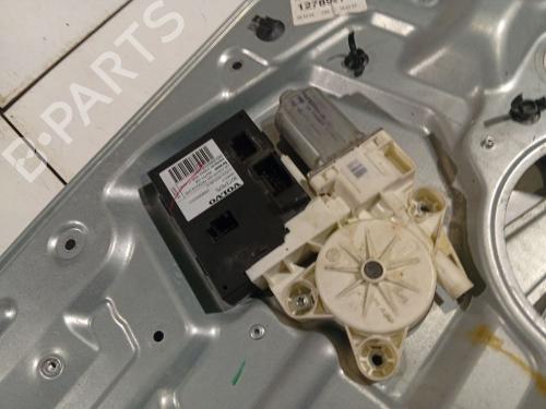 Used Left front window motor Left front window motor VOLVO V50 (545) 2.0 D (136 hp) 40519257 40519257