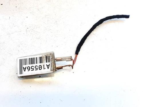 interior-roof-light-audi-a3-8l1-1996-1997-1998-1999-2000-2001-2002-2003-2004-2005-2006-34803154 main image