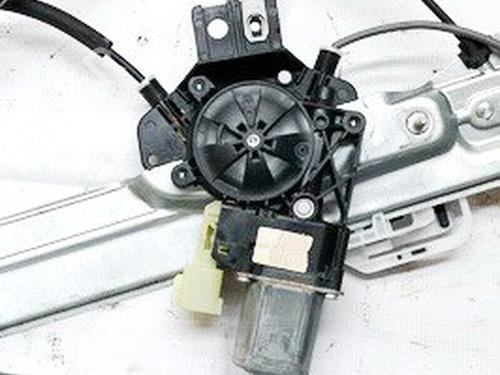 Used Left front window motor Left front window motor FORD KUGA II (DM2) 2.0 TDCi 4x4 (150 hp) 35641393 35641393