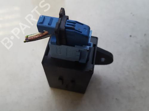 Electronic sensor PEUGEOT 407 (6D_) 2.0 16V (6DRFJC, 6DRFJE, 6DRFJF) | BP33517197M84 - Image 2