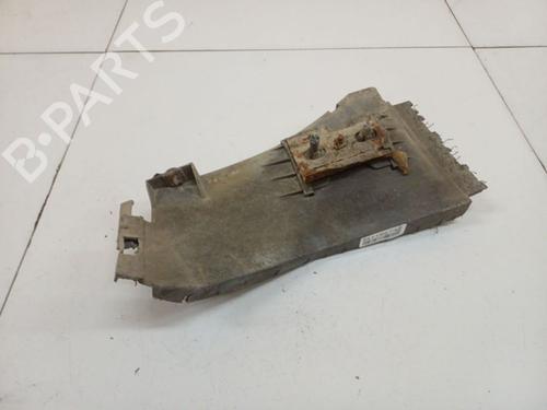Used Front bumper bracket Front bumper bracket 34743704 34743704