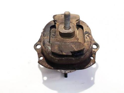 Used Engine mount BMW X5 (E70) 3.0 d (235 hp) 32921714