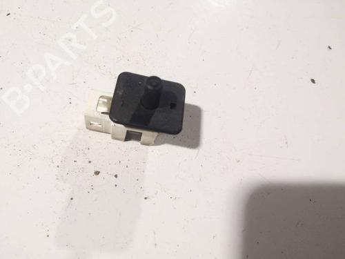 Used Electronic module Electronic module MERCEDES-BENZ C-CLASS (W203) C 220 CDI (203.006, 203.008) (143 hp) 34994693 34994693