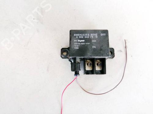 Used Electronic sensor Electronic sensor MERCEDES-BENZ E-CLASS (W211) E 220 CDI (211.006) (136 hp) 35258772 35258772