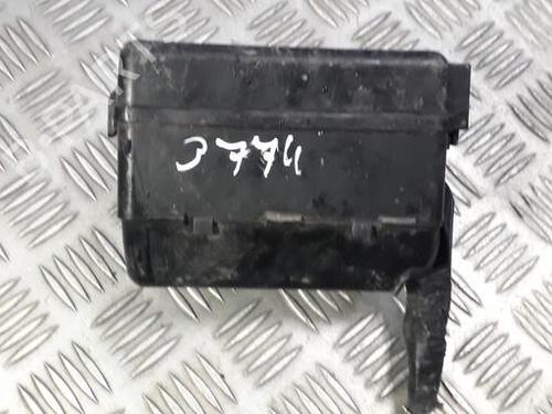 Used Fuse box Fuse box TOYOTA AVENSIS VERSO (_M2_) 2.0 D (CLM20_, CLM20R) (116 hp) 33496741 33496741