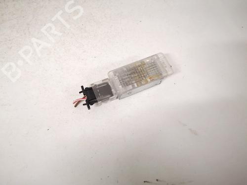 Used Interior roof light Interior roof light VW JETTA III (1K2) 2.0 TDI (140 hp) 35460516 35460516