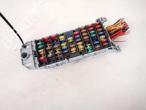 Used Fuse box Fuse box 32882076 32882076
