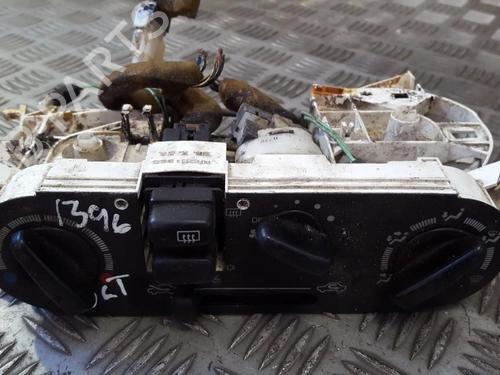 Used Climate control Climate control MITSUBISHI COLT V (CJ_, CP_) 1300 GL,GLX (CJ1A) (75 hp) 35686103 35686103