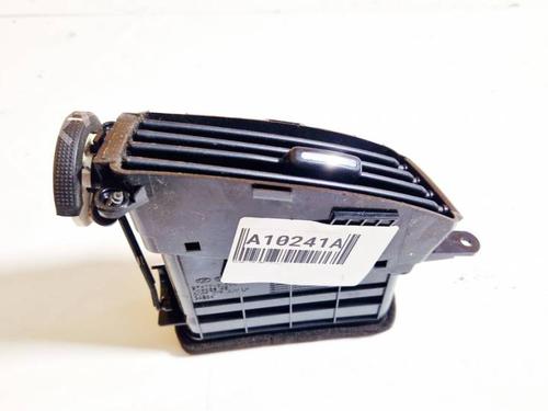 Air vent HYUNDAI i30 (FD) 1.6 CRDi | BP32578553I21